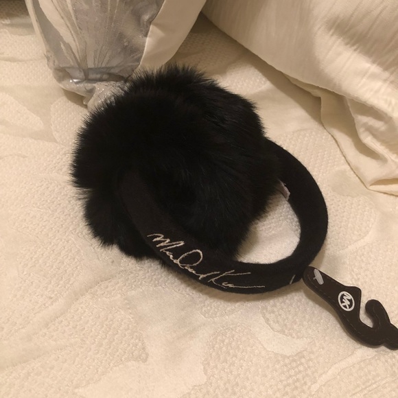 Michael Kors Accessories - Michael Kors Earmuffs Michael Kors Accessories - Michael Kors Earmuffs